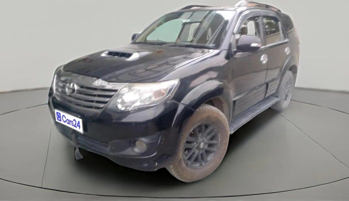 2013 Toyota Fortuner 3.0 4X4 MT, Diesel, Manual, 3,77,865 km, exterior