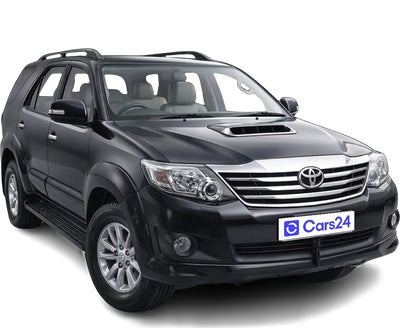2013 Toyota Fortuner - SUV - Diesel - Manual - ₹9.70 lakh