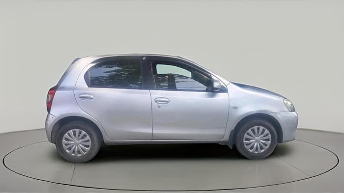 2013 Toyota Etios Liva G, Petrol, Manual, 74,632 km, exterior