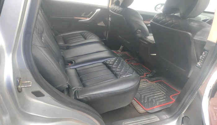 2012 Mahindra XUV500 W4, Diesel, Manual, 76,440 km, interior