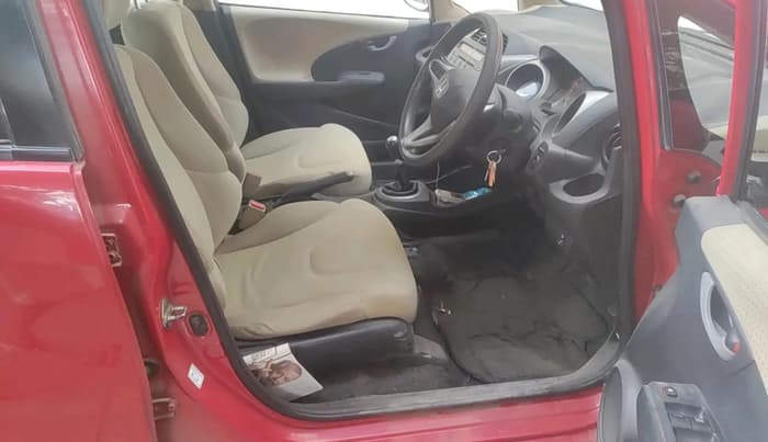 2011 Honda Jazz 1.2 L I-VTEC SELECT, Petrol, Manual, 78,467 km, interior