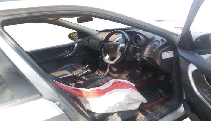 2014 Mahindra XUV500 W8, Diesel, Manual, 1,58,716 km, interior