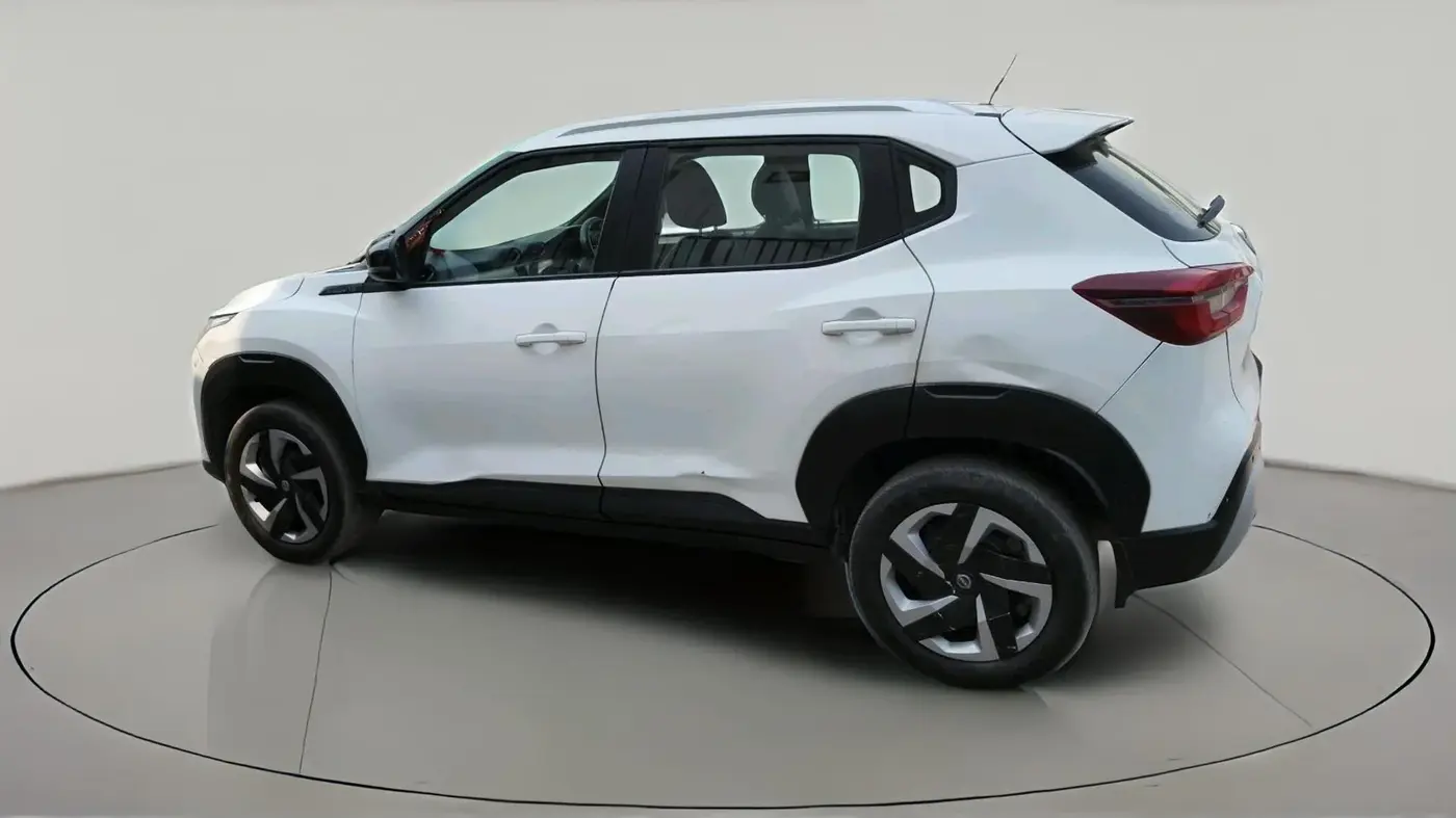 2021 Nissan MAGNITE XL, Petrol, Manual, 80,502 km, exterior