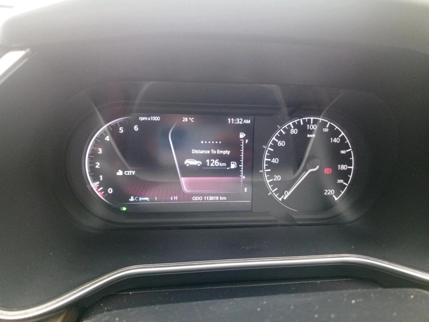 2019 Tata Harrier XZ 2.0L, Diesel, Manual, 1,13,019 km, interior