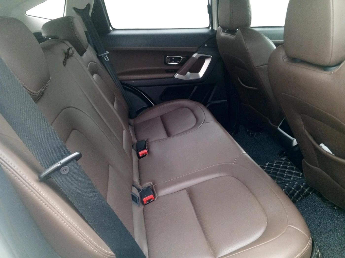 2019 Tata Harrier XZ 2.0L, Diesel, Manual, 1,13,019 km, interior