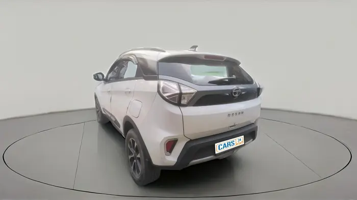 2020 Tata NEXON XZA PLUS SUNROOF DIESEL, Diesel, Automatic, 34,909 km, exterior