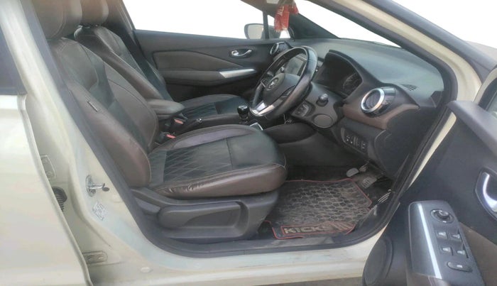 2019 Nissan Kicks XV PREMIUM O DUAL TONE DIESEL, Diesel, Manual, 33,188 km, interior