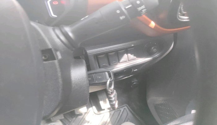 2023 CITROEN C3 SHINE 1.2, Petrol, Manual, 30,626 km, interior