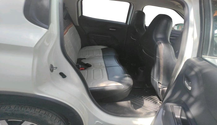 2023 CITROEN C3 SHINE 1.2, Petrol, Manual, 30,626 km, interior