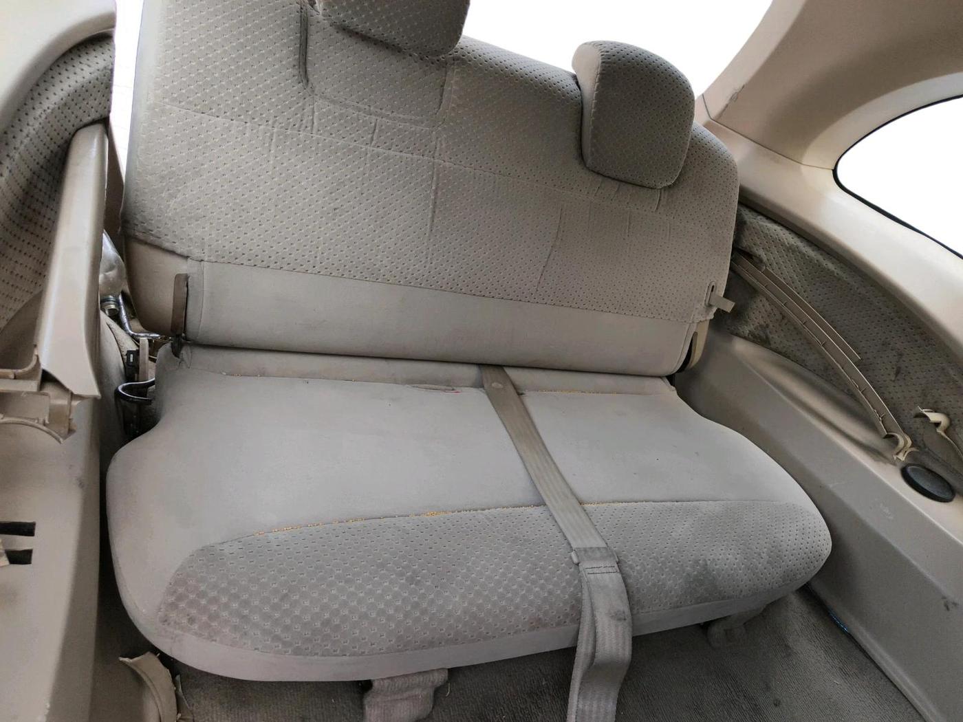 2014 ISUZU MU-7 4x2 MT, Diesel, Manual, 1,43,571 km, interior