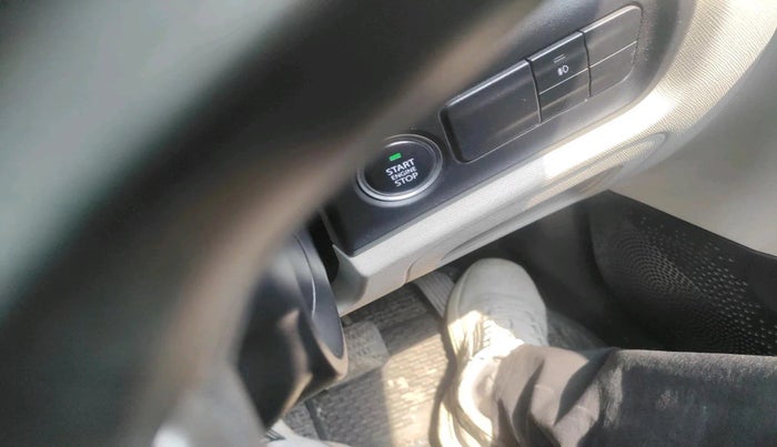 2023 Tata ALTROZ XZA, Petrol, Automatic, 33,360 km, interior