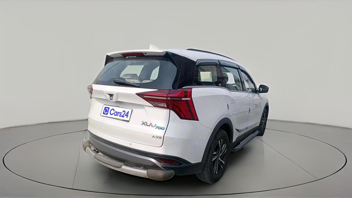 2022 Mahindra XUV700 AX 5 P MT 7 STR, Petrol, Manual, 44,967 km, exterior