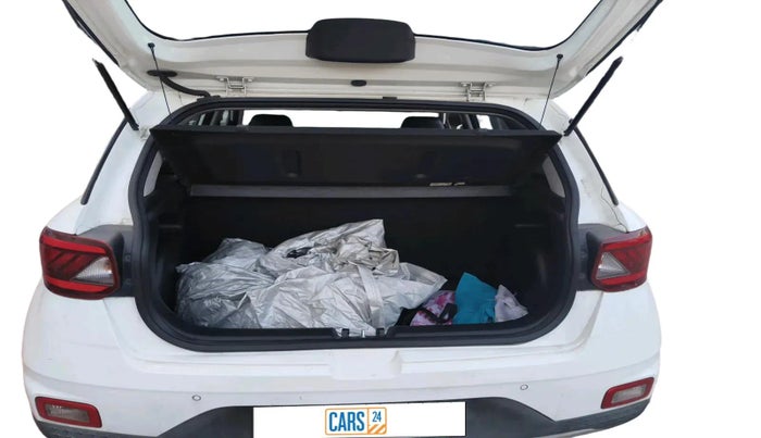 2019 Hyundai VENUE S 1.4 CRDI, Diesel, Manual, 39,908 km, exterior