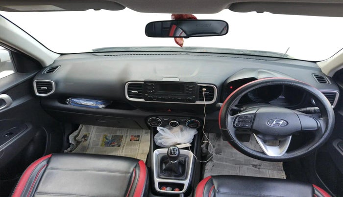 2019 Hyundai VENUE S 1.4 CRDI, Diesel, Manual, 39,908 km, interior