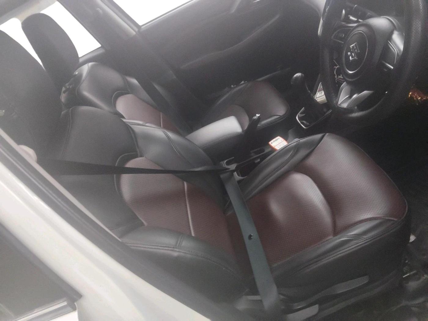 2023 Maruti Grand Vitara SIGMA SMART HYBRID, Petrol, Manual, 43,691 km, interior