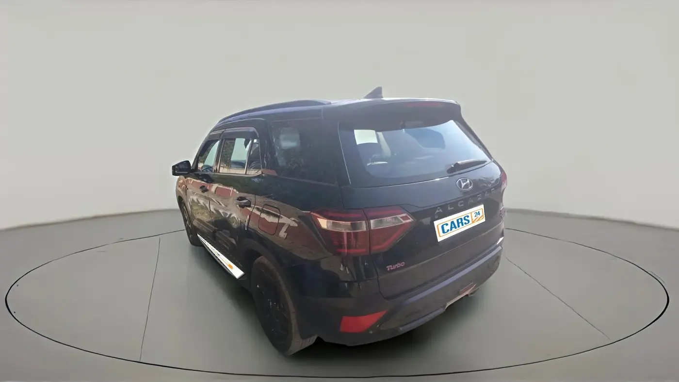 2024 Hyundai ALCAZAR Signature (O) AE Turbo 7Str DT DCT, Petrol, Automatic, 86,000 km, exterior