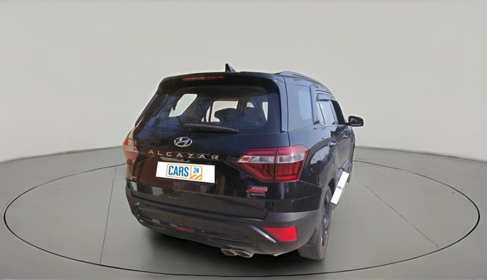 2024 Hyundai ALCAZAR Signature (O) AE Turbo 7Str DT DCT, Petrol, Automatic, 86,000 km, exterior