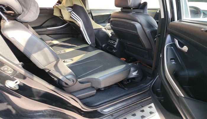 2024 Hyundai ALCAZAR Signature (O) AE Turbo 7Str DT DCT, Petrol, Automatic, 86,000 km, interior