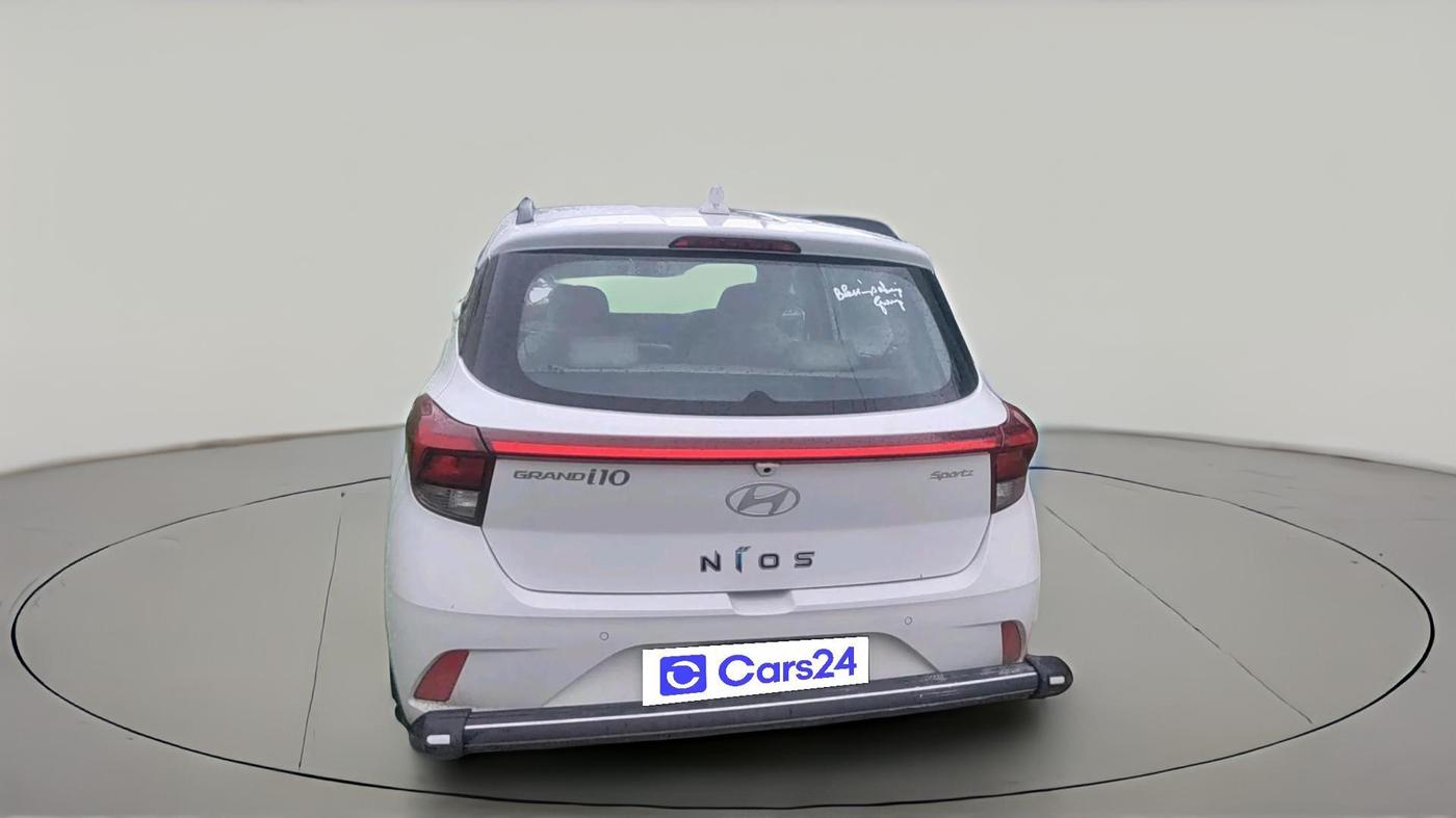 2024 Hyundai GRAND I10 NIOS SPORTZ 1.2 KAPPA VTVT, Petrol, Manual, 6,508 km, exterior