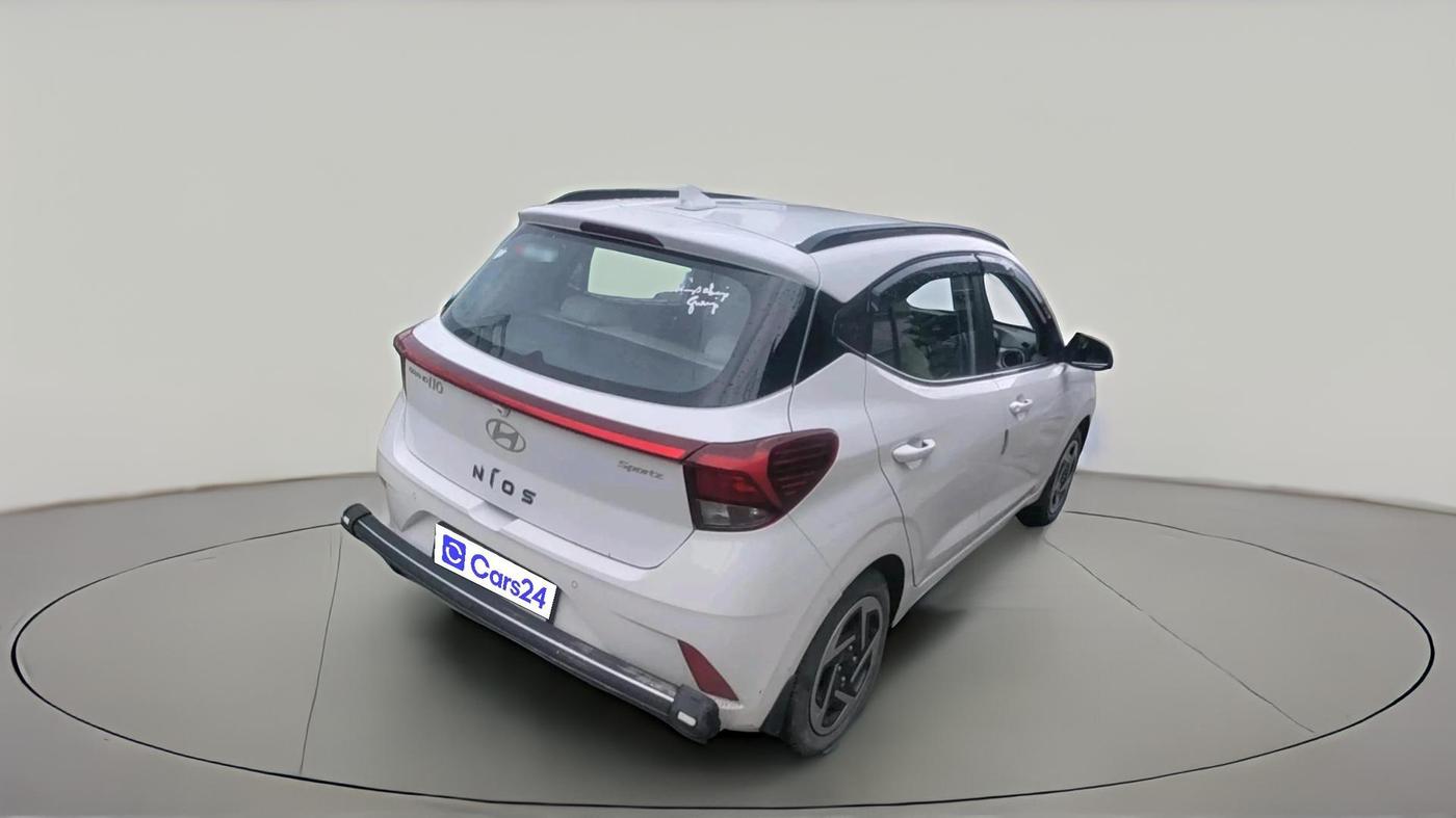 2024 Hyundai GRAND I10 NIOS SPORTZ 1.2 KAPPA VTVT, Petrol, Manual, 6,508 km, exterior