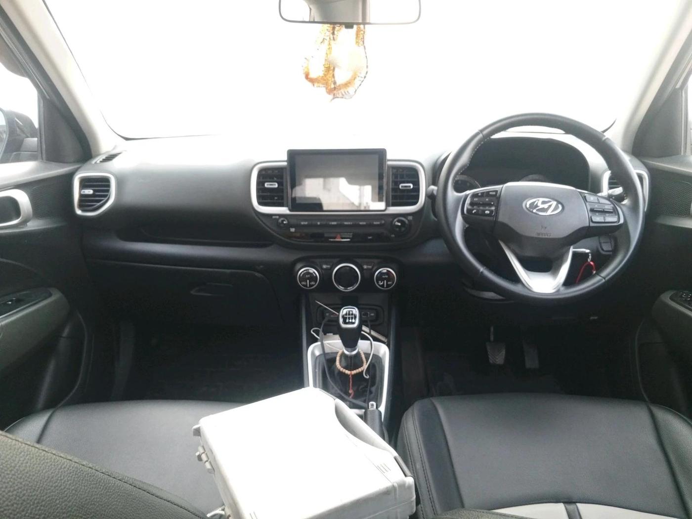 2021 Hyundai VENUE SX 1.0 TURBO IMT, Petrol, Manual, 40,822 km, interior