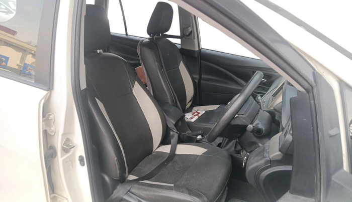 2017 Toyota Innova Crysta 2.4 G 8 STR, Diesel, Manual, 72,695 km, interior