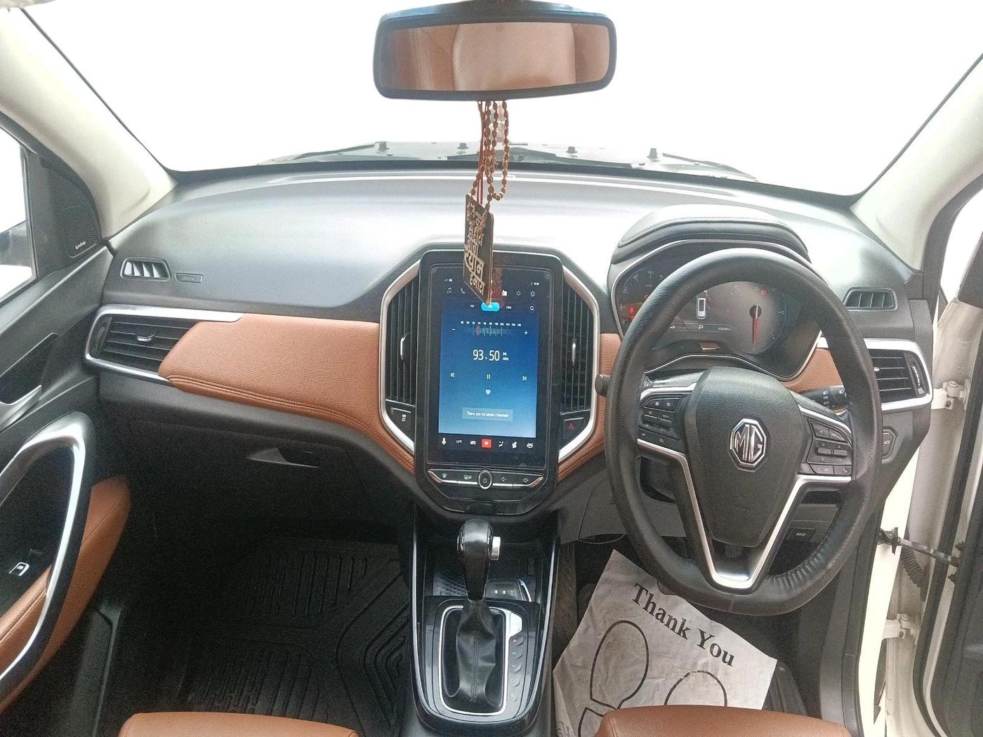 2022 MG HECTOR PLUS SHARP 1.5 PETROL TURBO CVT 6-STR, Petrol, Automatic, 63,338 km, interior