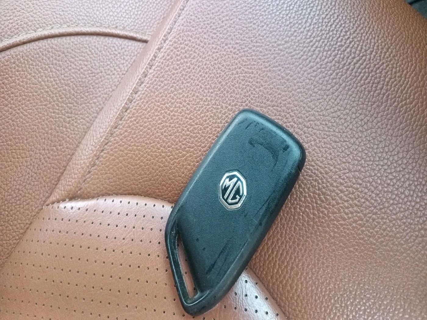 2022 MG HECTOR PLUS SHARP 1.5 PETROL TURBO CVT 6-STR, Petrol, Automatic, 63,338 km, interior