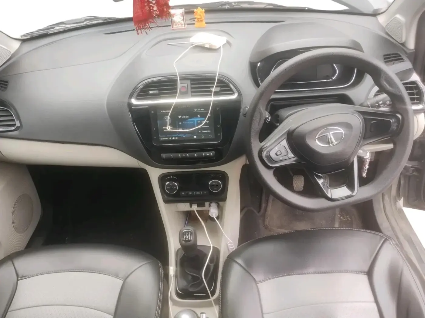 2023 Tata Tiago XZ PLUS PETROL, Petrol, Manual, 26,683 km, interior