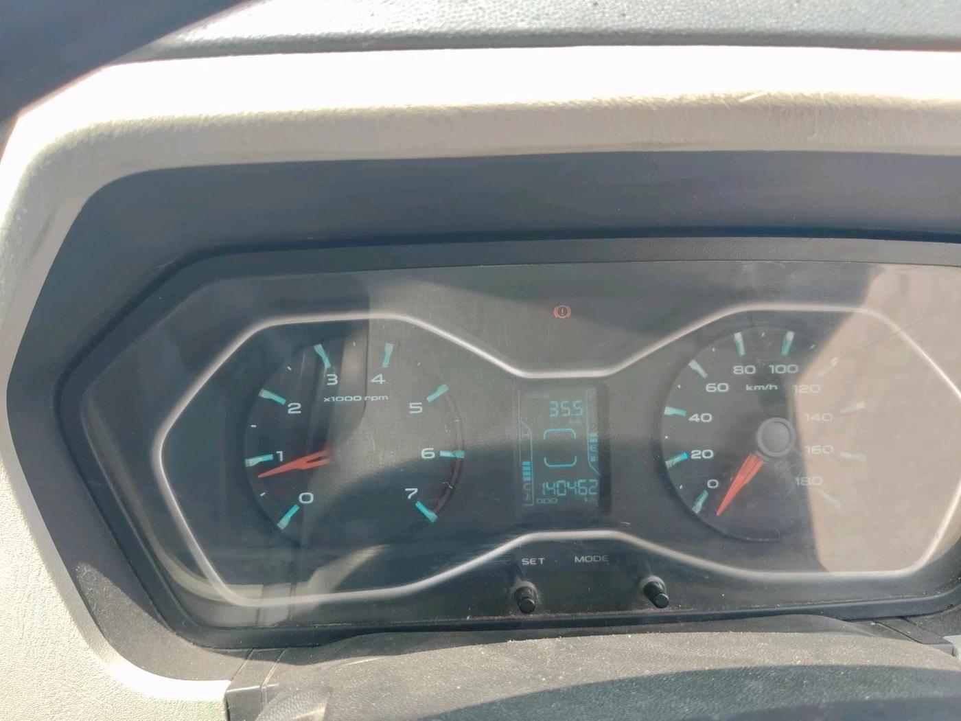 2014 Mahindra Scorpio S10, Diesel, Manual, 1,40,462 km, interior