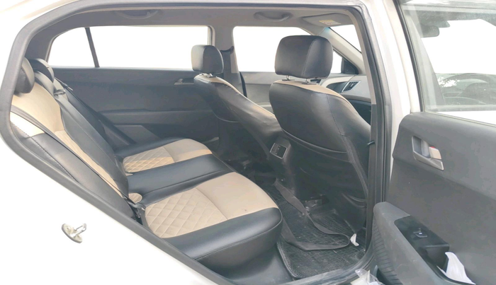 2017 Hyundai Creta SX PLUS 1.6 DIESEL, Diesel, Manual, 1,04,949 km, interior