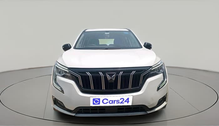 2022 Mahindra XUV700 AX 5 P MT 5 STR, Petrol, Manual, 66,972 km, exterior