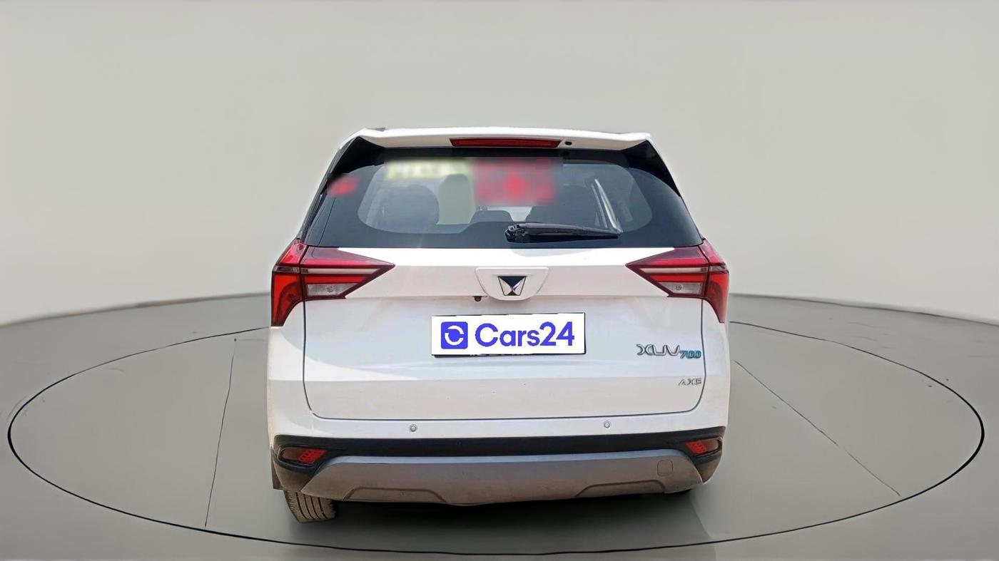 2022 Mahindra XUV700 AX 5 P MT 5 STR, Petrol, Manual, 66,972 km, exterior