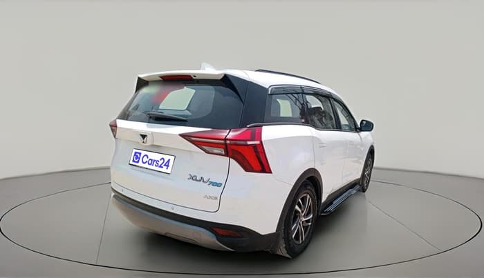 2022 Mahindra XUV700 AX 5 P MT 5 STR, Petrol, Manual, 66,972 km, exterior