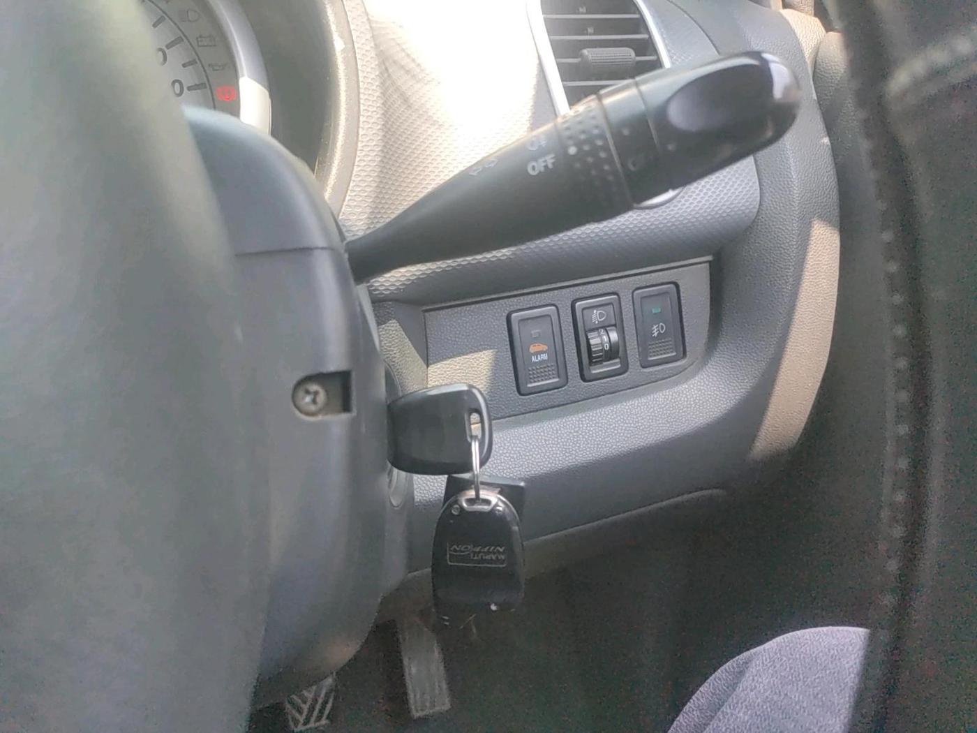 2012 Maruti Ritz VDI, Diesel, Manual, 1,20,957 km, interior