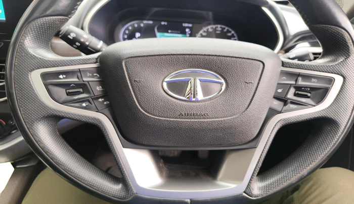 2020 Tata Harrier XZA PLUS 2.0L DUAL TONE, Diesel, Automatic, 1,44,448 km, interior