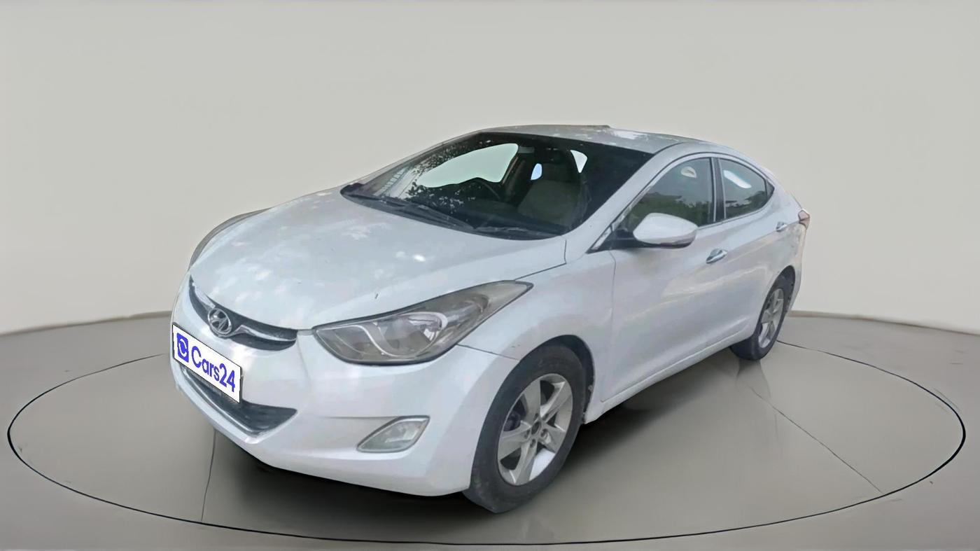 2013 Hyundai New Elantra 1.6 SX AT DIESEL, Diesel, Automatic, 1,06,505 km, exterior