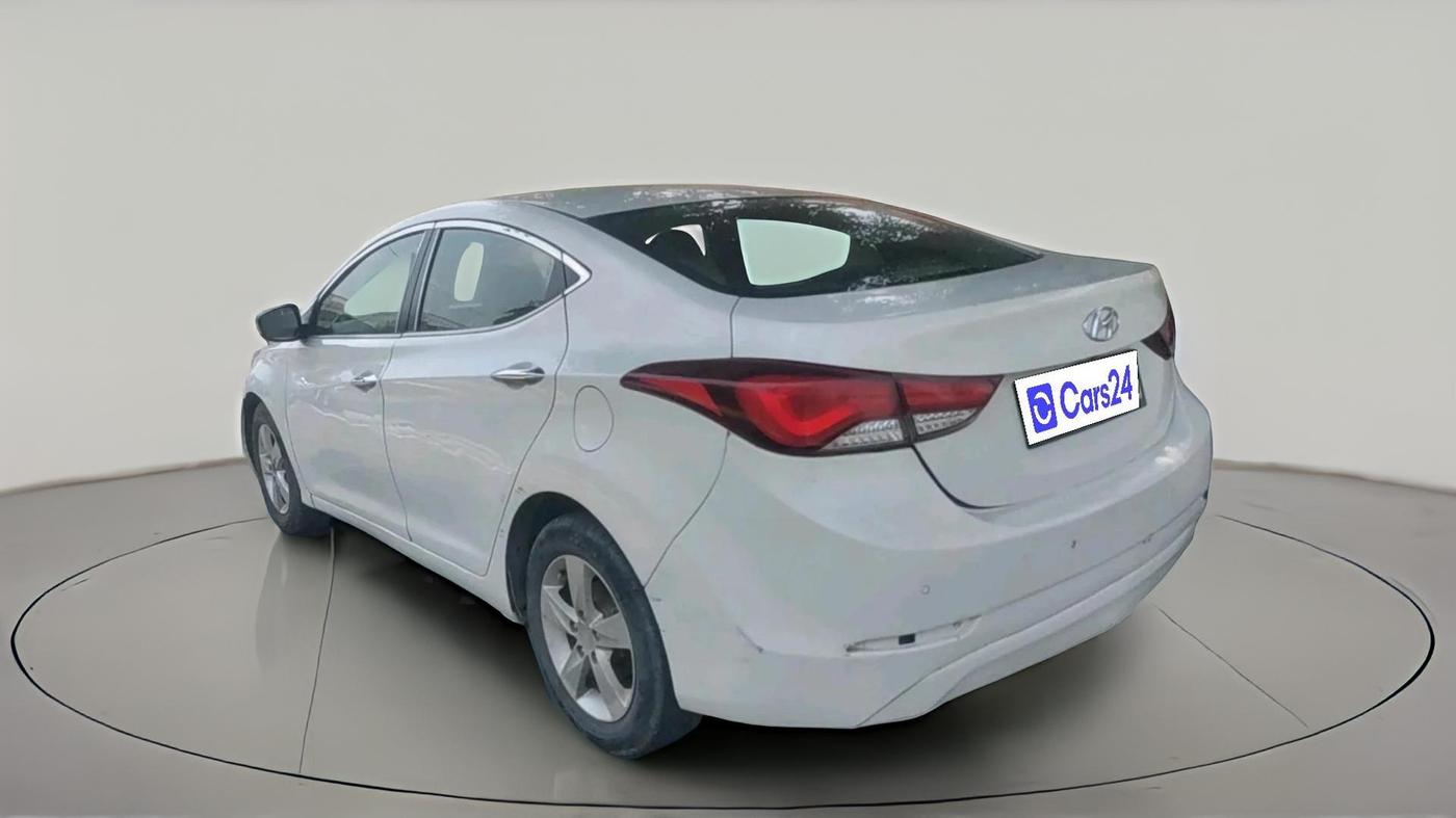 2013 Hyundai New Elantra 1.6 SX AT DIESEL, Diesel, Automatic, 1,06,505 km, exterior