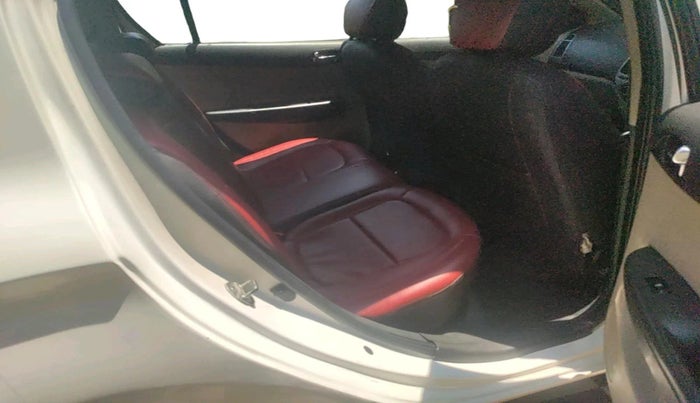 2013 Hyundai i20 SPORTZ 1.2, Petrol, Manual, 2,05,083 km, interior