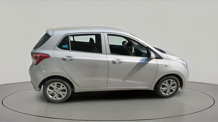 2015 Hyundai Grand i10 MAGNA 1.2 KAPPA VTVT, Petrol, Manual, 1,07,404 km, exterior