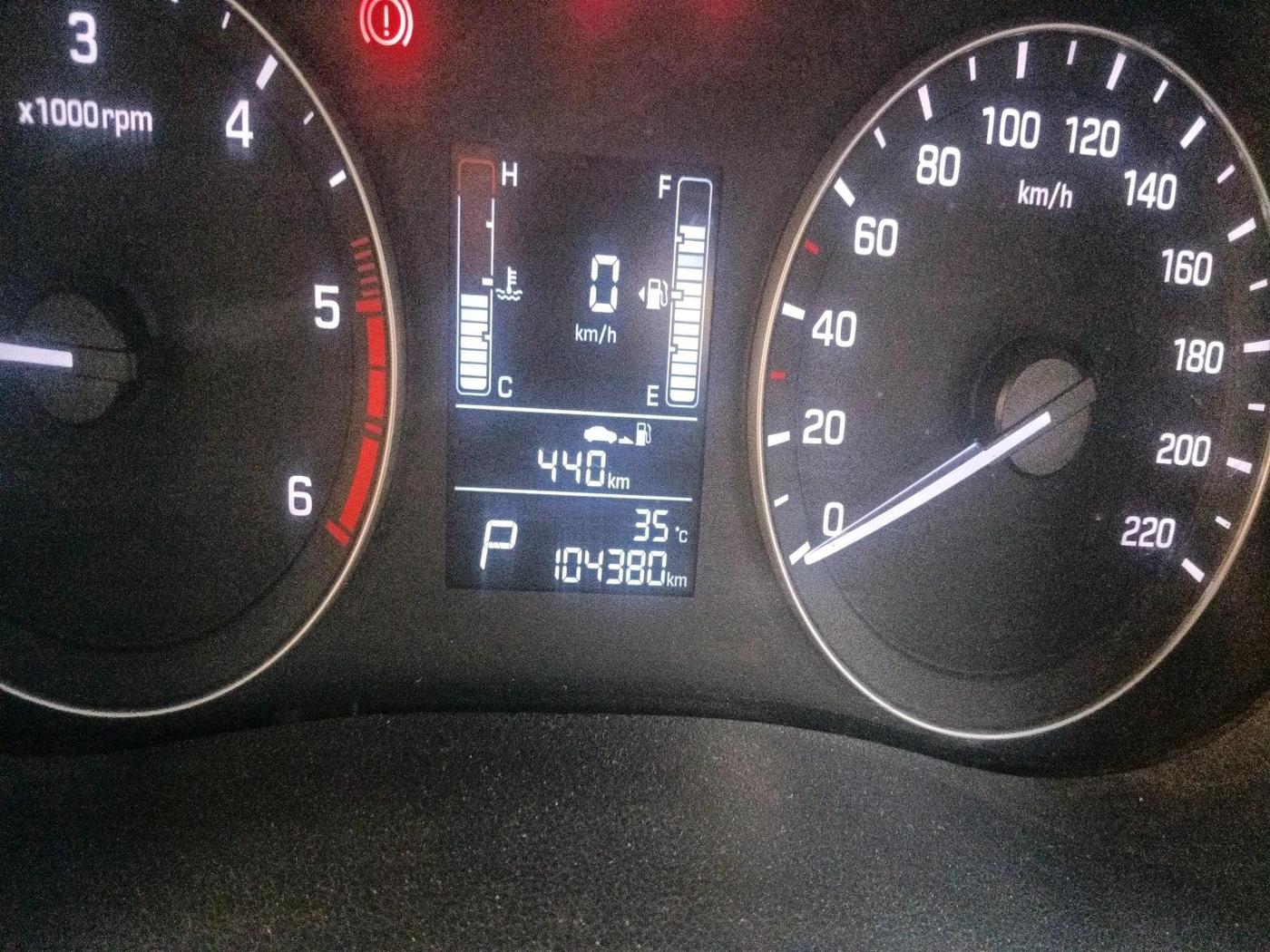 2018 Hyundai Creta SX AT 1.6 DIESEL, Diesel, Automatic, 1,04,380 km, interior