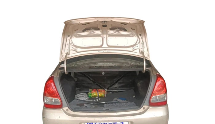 2011 Toyota Etios G, Petrol, Manual, 50,203 km, exterior