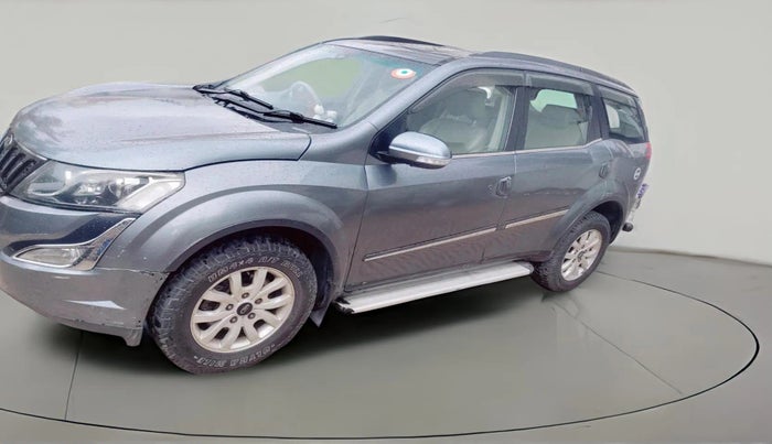 2015 Mahindra XUV500 W10, Diesel, Manual, 78,448 km, exterior