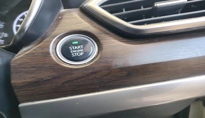 2022 Tata Harrier XT PLUS 2.0L KRYOTEC, Diesel, Manual, 32,390 km, interior