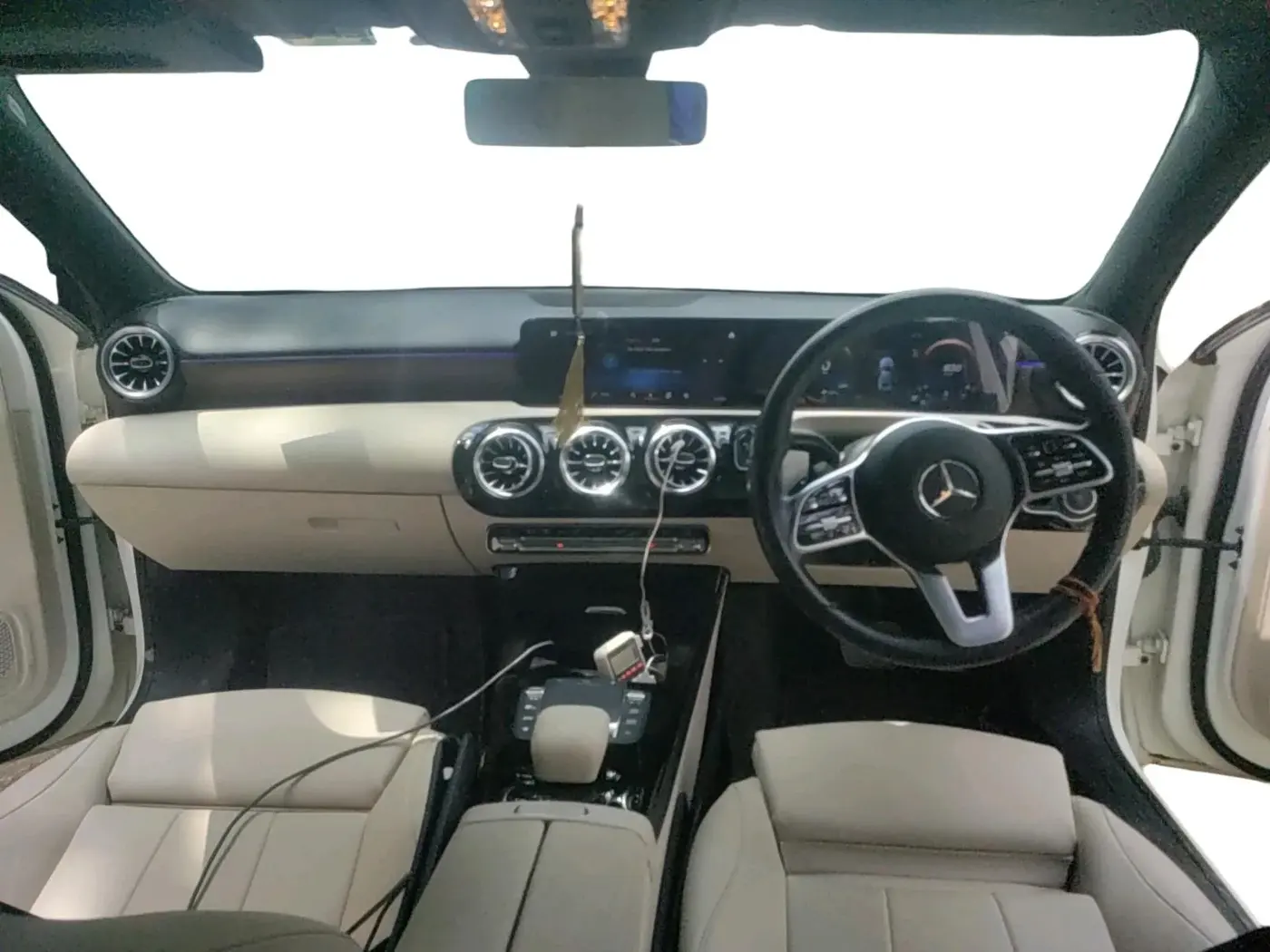 2023 Mercedes Benz A CLASS LIMOUSINE A 200d, Diesel, Automatic, 14,589 km, interior