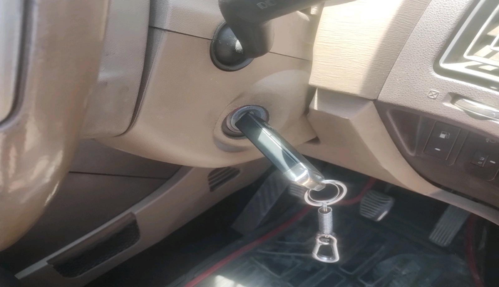 2013 Mahindra XUV500 W8 AWD, Diesel, Manual, 95,652 km, interior