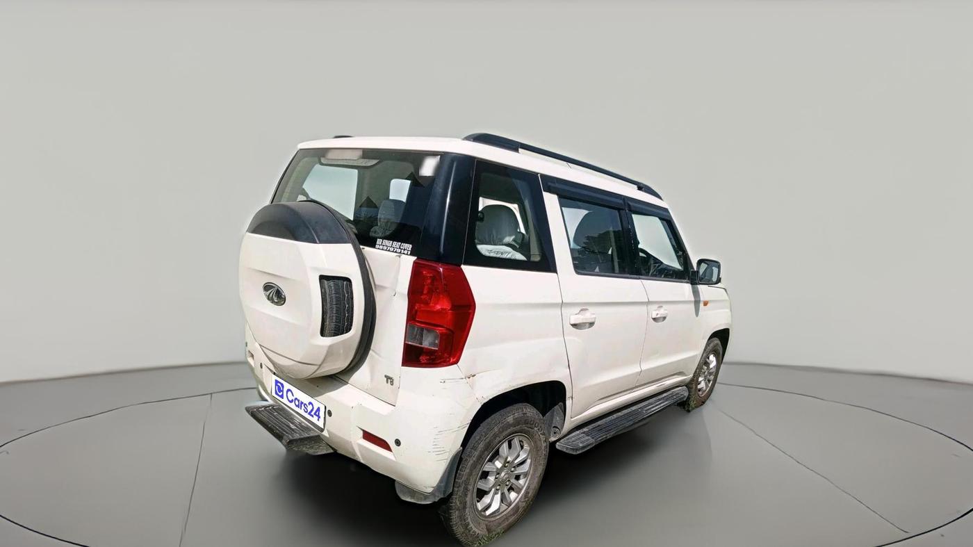 2015 Mahindra TUV300 T8, Diesel, Manual, 1,70,590 km, exterior