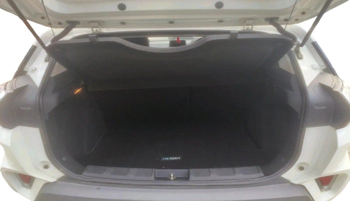 2020 Tata NEXON XZA PLUS SUNROOF DIESEL, Diesel, Automatic, 34,908 km, exterior