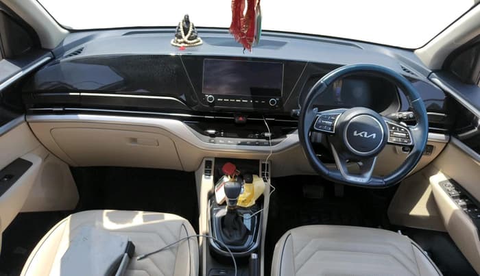 2022 KIA CARENS LUXURY PLUS 1.5 DIESEL AT 6 STR, Diesel, Automatic, 84,738 km, interior
