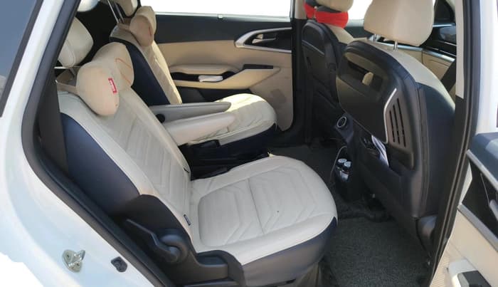 2022 KIA CARENS LUXURY PLUS 1.5 DIESEL AT 6 STR, Diesel, Automatic, 84,738 km, interior